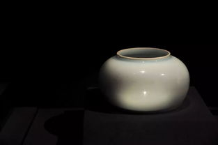 數(shù)讀2017文物藝術(shù)品拍賣(mài)公司 文物流年的堅(jiān)守與機(jī)遇